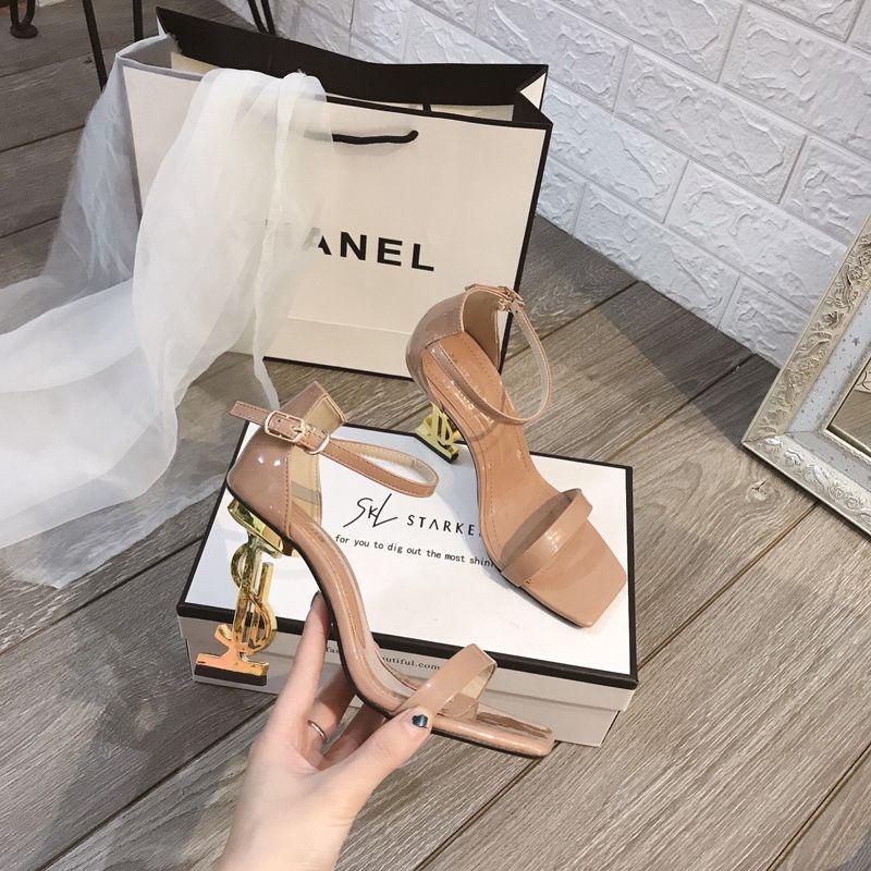 Sandal quai mảnh gót vàng