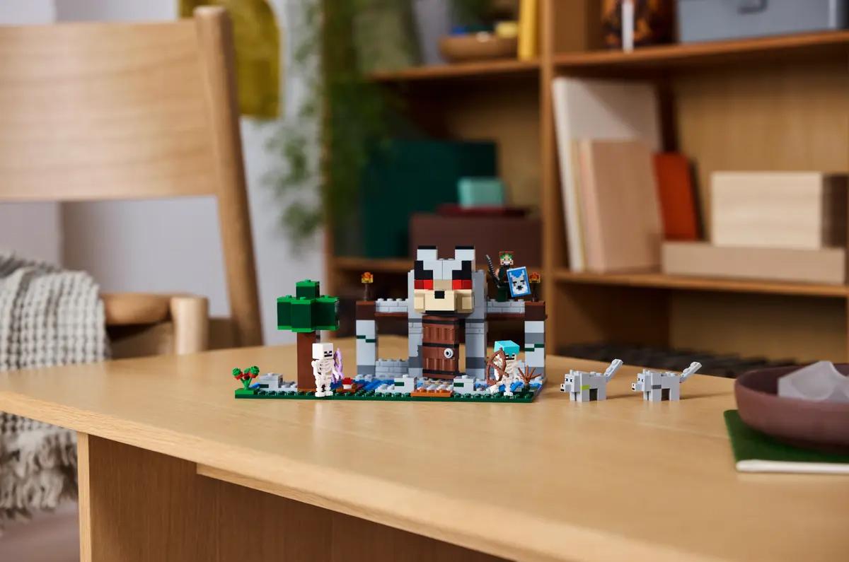 Đồ Chơi Lắp Ráp Tòa Thành Sói - The Wolf Stronghold - Lego Minecraft 21261 (312 Mảnh Ghép)