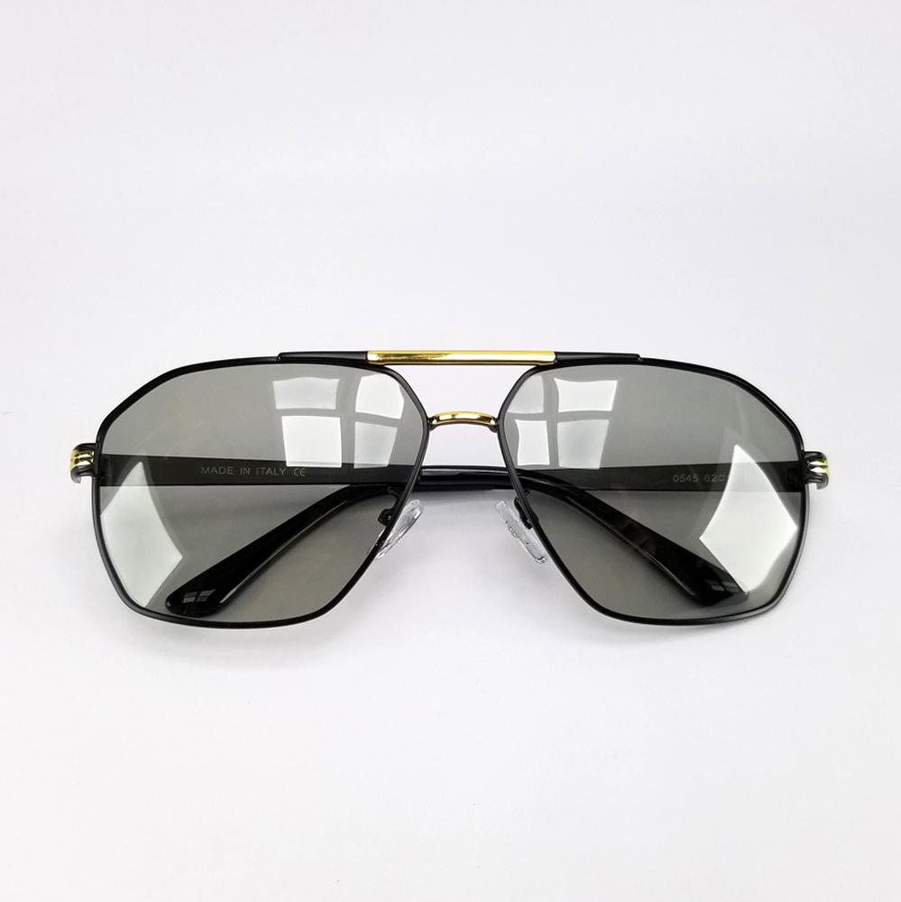 Mắt kính nam đổi màu dùng cả ngày và đêm DKY0523DM. Tròng Polarized phân cực, gọng Polycarbonate ôm mặt