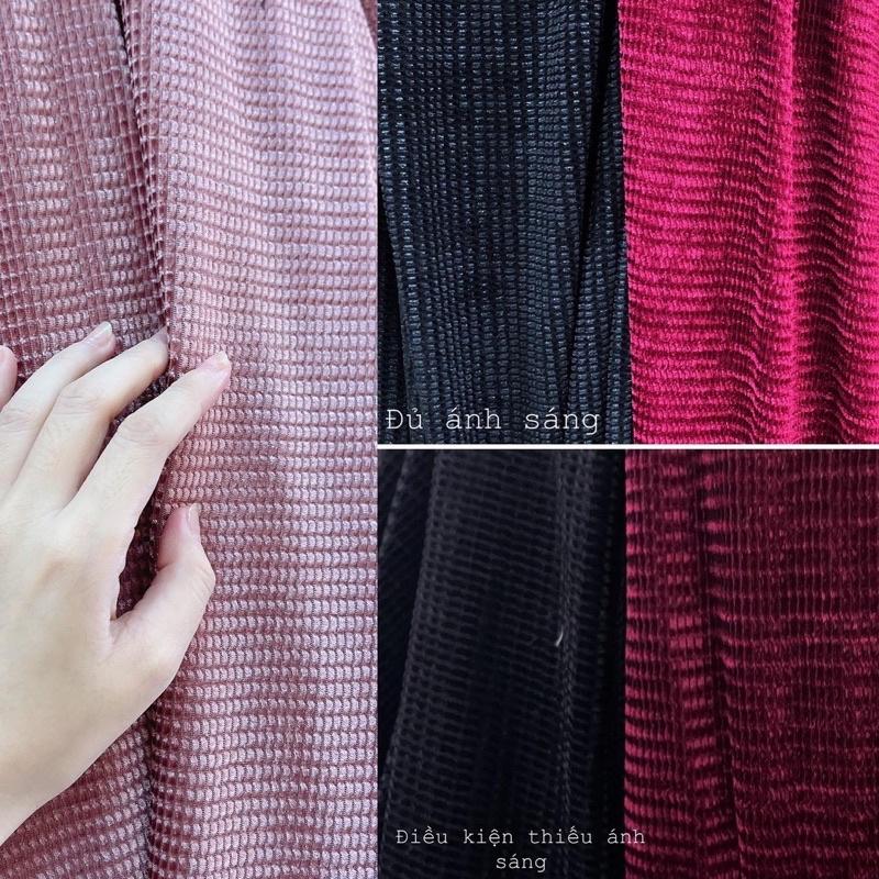Đầm Nhung Cổ Yếm Xẻ Đùi