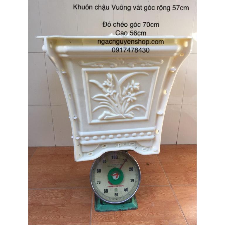 Khuôn chậu vuông vát góc ngang 57cm chéo góc 70cm cao 50cm