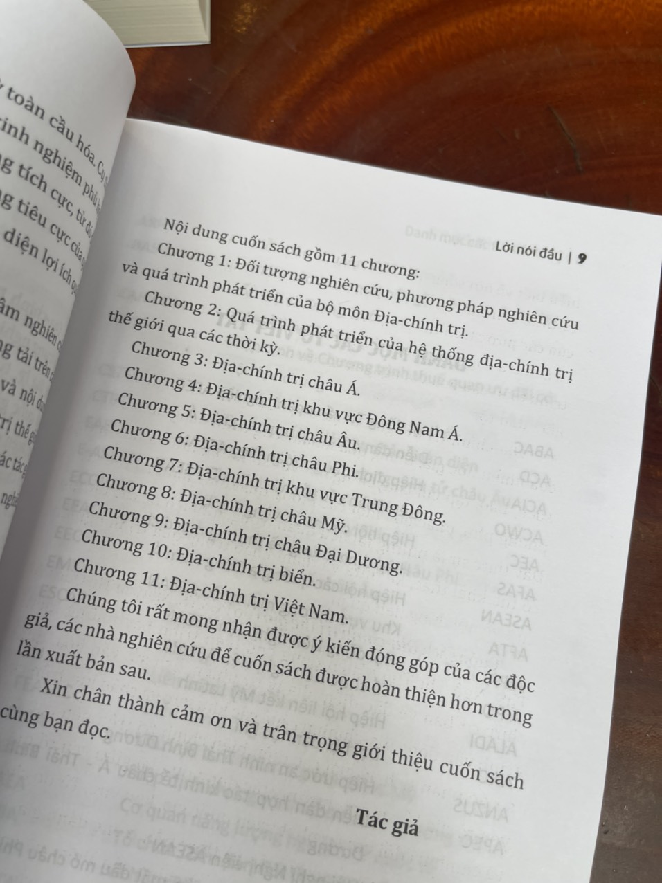 ĐỊA - CHÍNH TRỊ THẾ GIỚI - Nguyễn Thị Quế - Ngô Thị Thúy Hiền - NXB Chính trị Quốc gia sự thật – bìa mềm