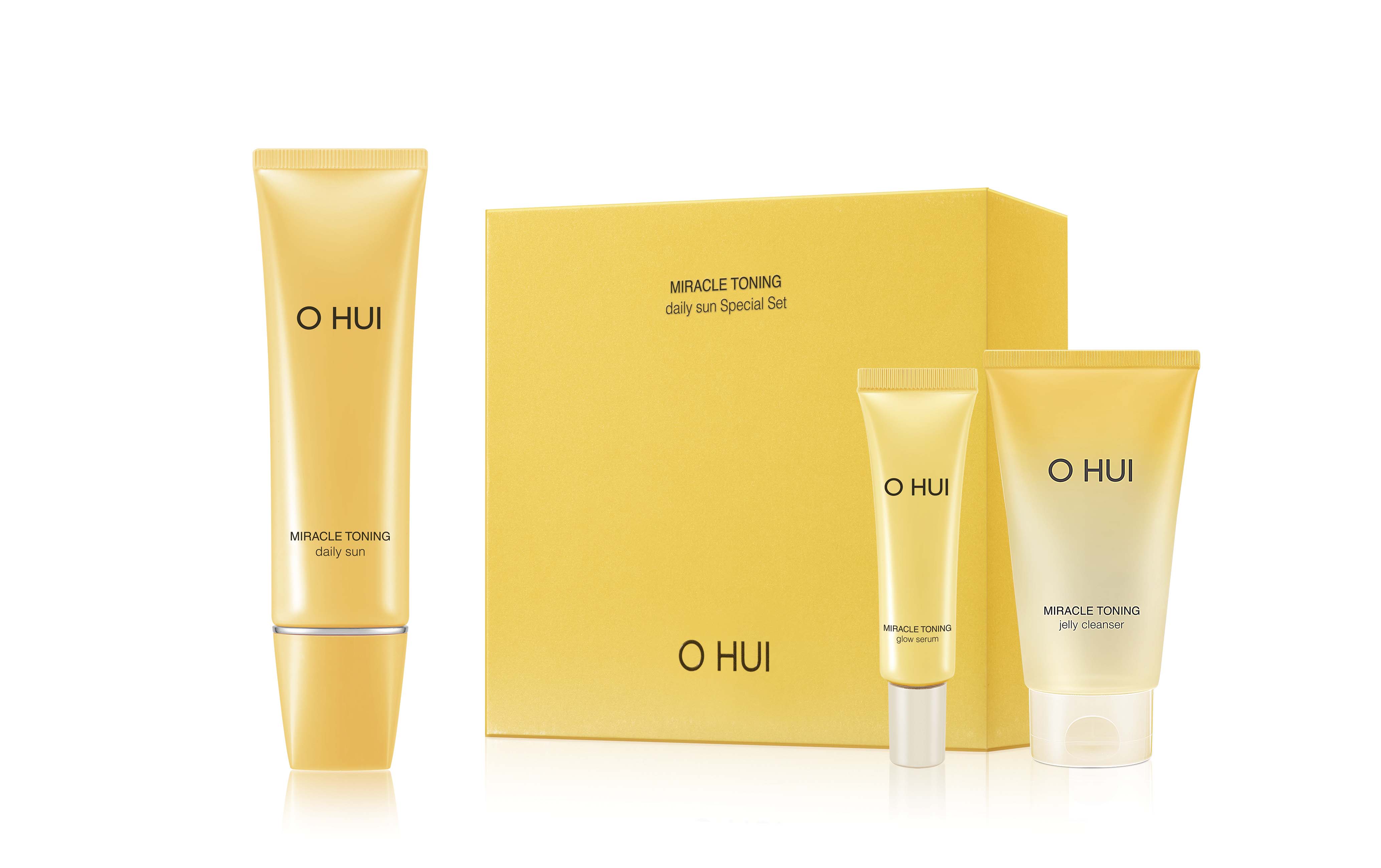 Bộ kem chống nắng cấp ẩm dưỡng da đa chức năng OHUI Miracle Toning Daily Sun SPF50+/PA+++ 50ML
