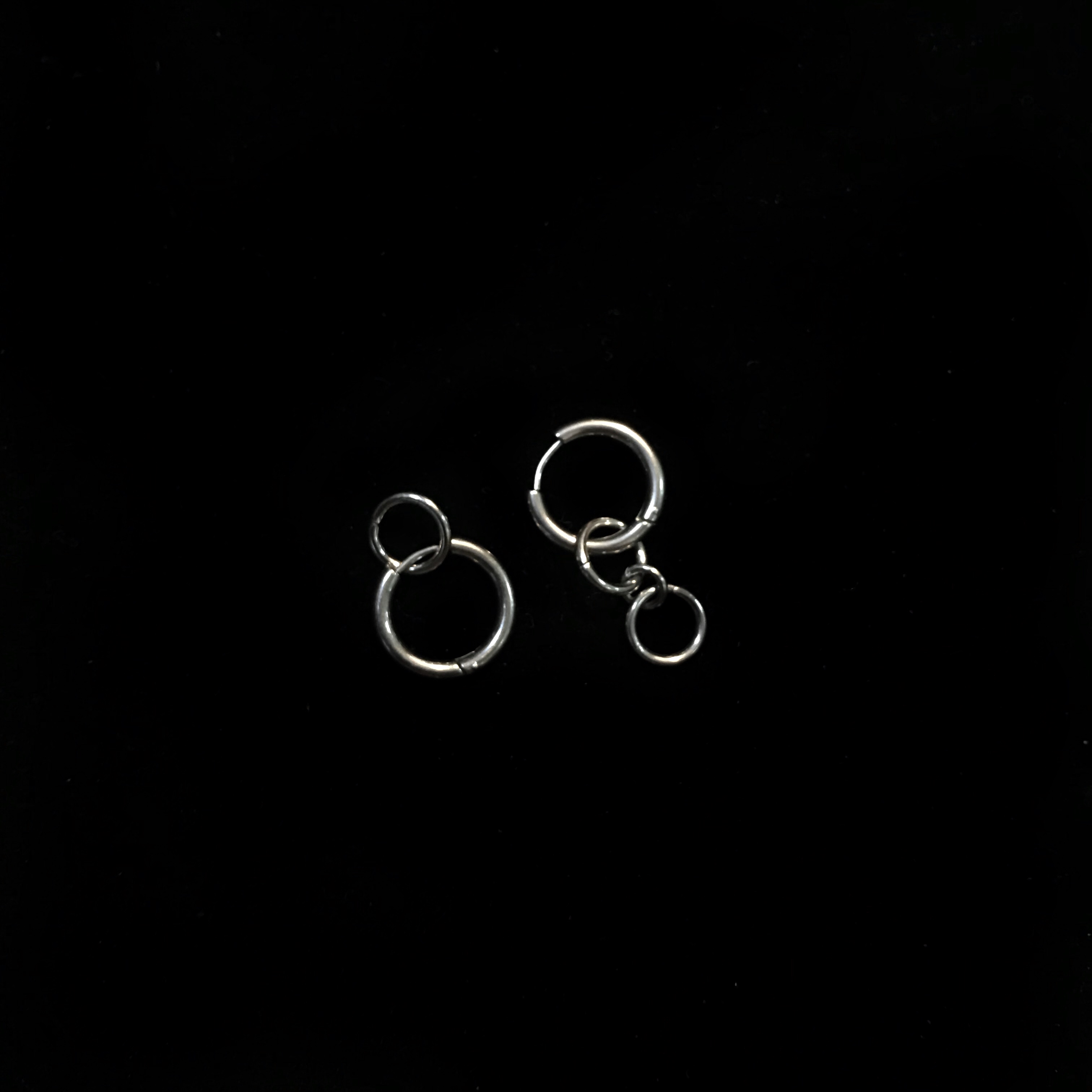 Khuyên tai tròn xỏ lỗ