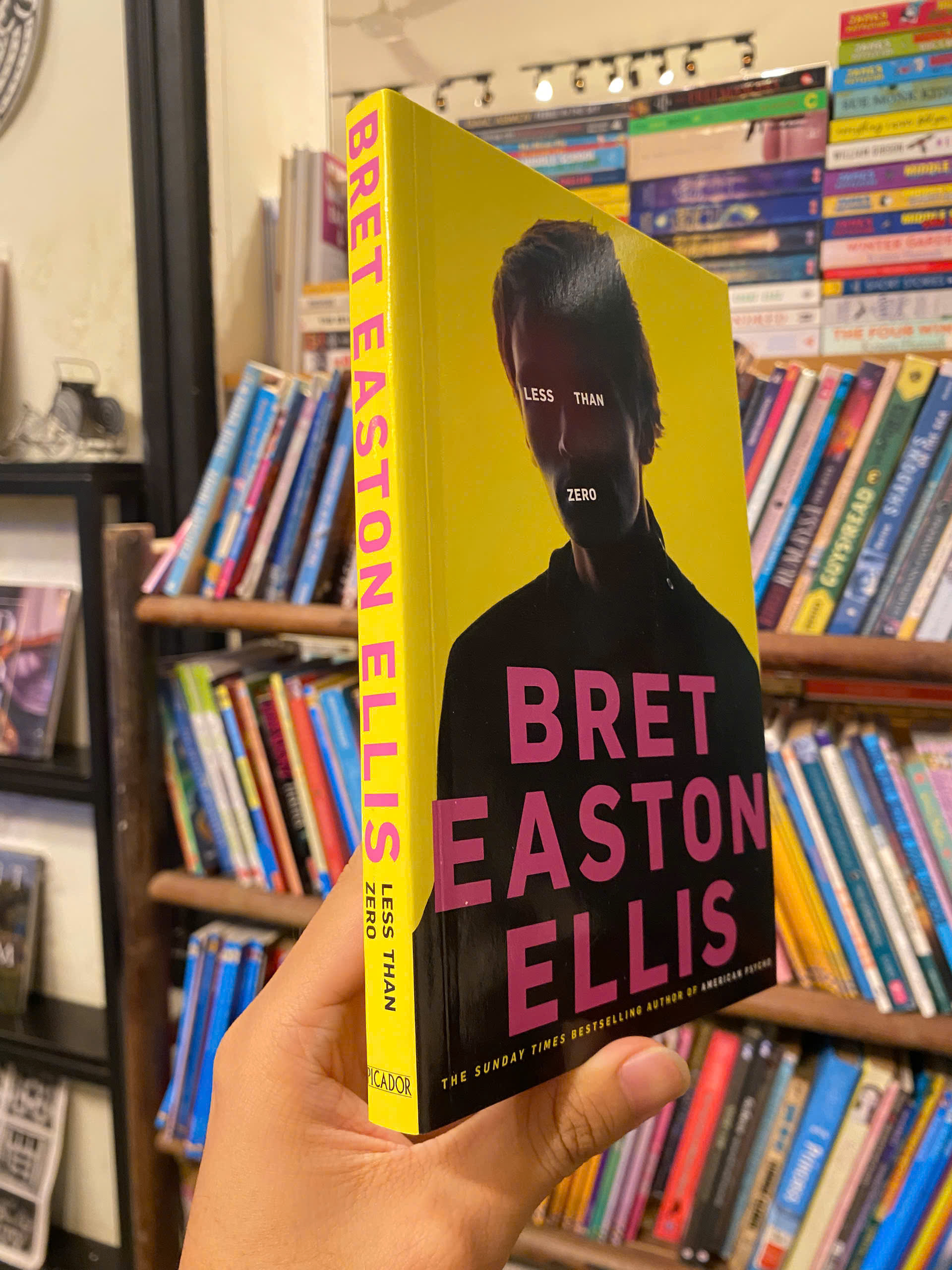 Sách - Less Than Zero by Bret Easton Ellis |  Contemporary Novels / Fiction / Ngoại văn Nhập khẩu