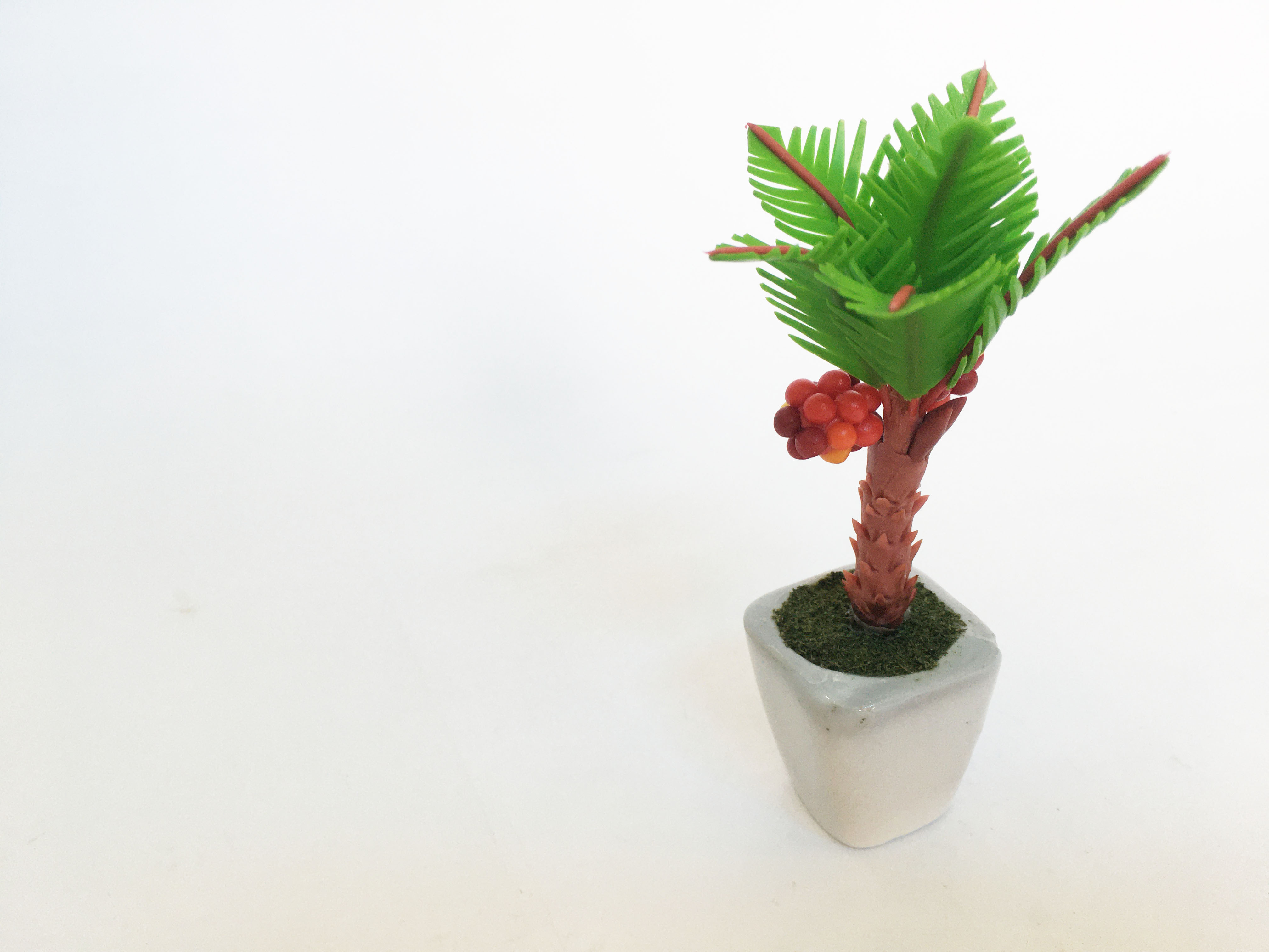 Chậu hoa đất sét mini - Cây cau phong thủy - Quà tặng trang trí handmade