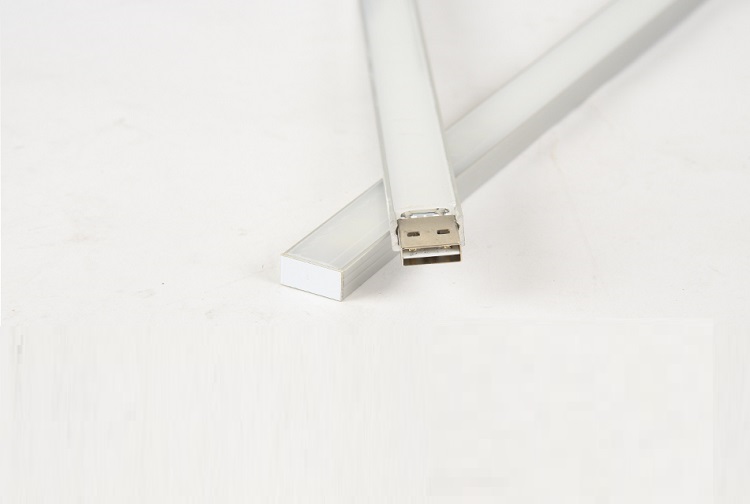 Đèn 21 Led cảm ứng chạm cắm USB L2101 ( THÍCH HỢP LÀM ĐÈN NGỦ, ĐÈN ĐỌC SÁCH, LÀM VIỆC LAPTOP BUỔI ĐÊM )