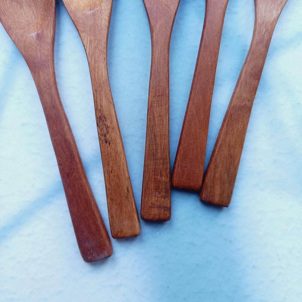Thìa Nhỏ Gỗ Nhãn 13cm, Thìa Ăn Chè, Xúc Gia Vị An Toàn, Chụp Ảnh Trang Trí