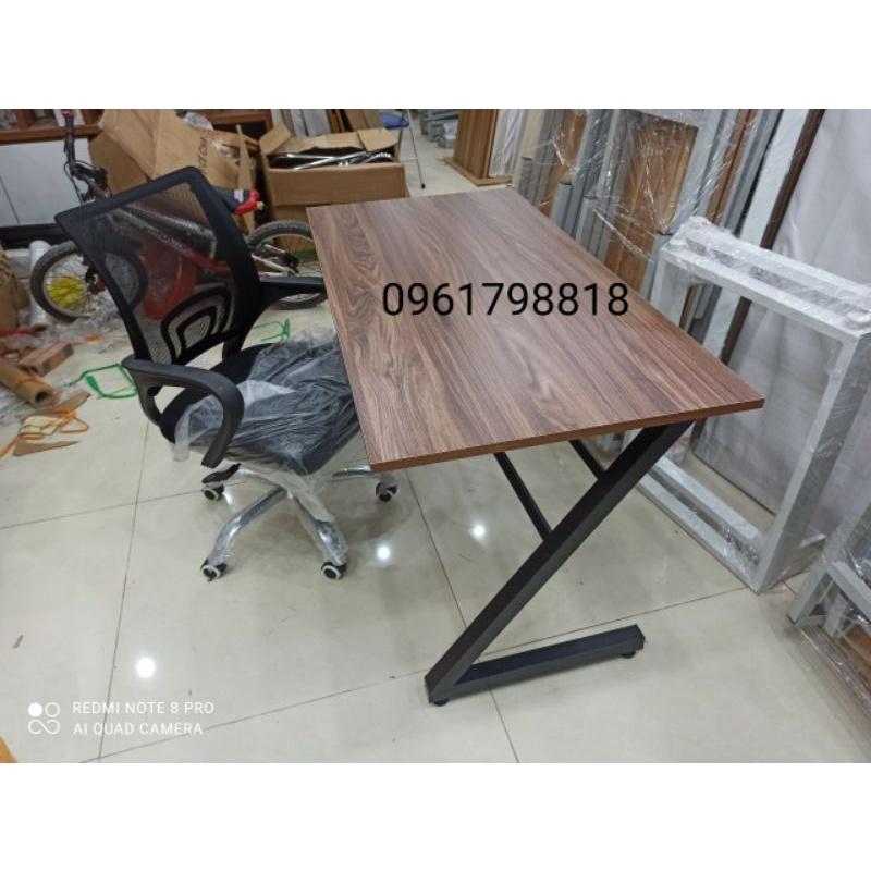 Combo bàn K ,Z và ghế xoay 4005