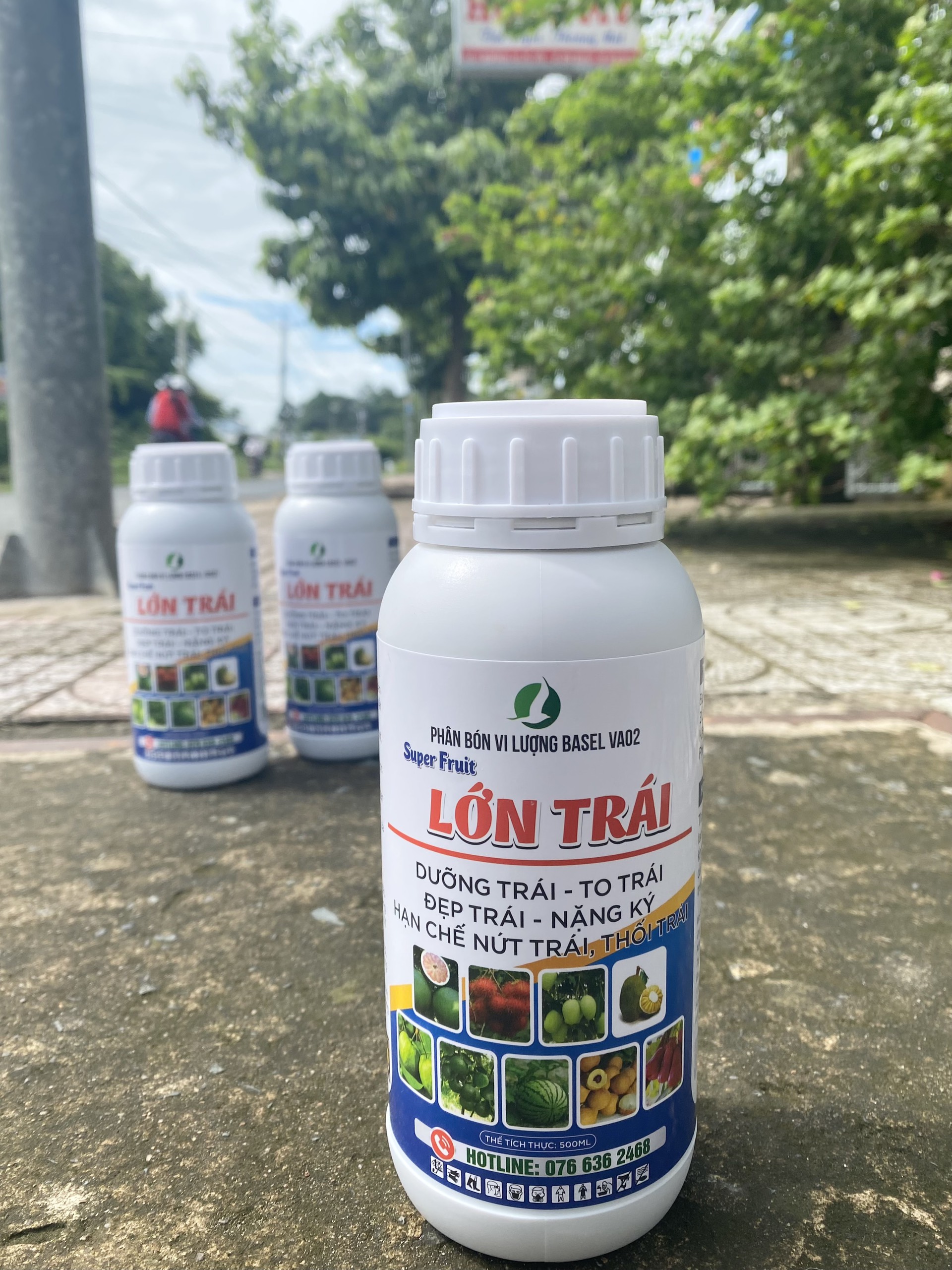 SUPER FRUIT LỚN TRÁI chai 500ML - Phân bón dưỡng trái, giúp trái to, da bóng đẹp, nặng ký, chắc ruột
