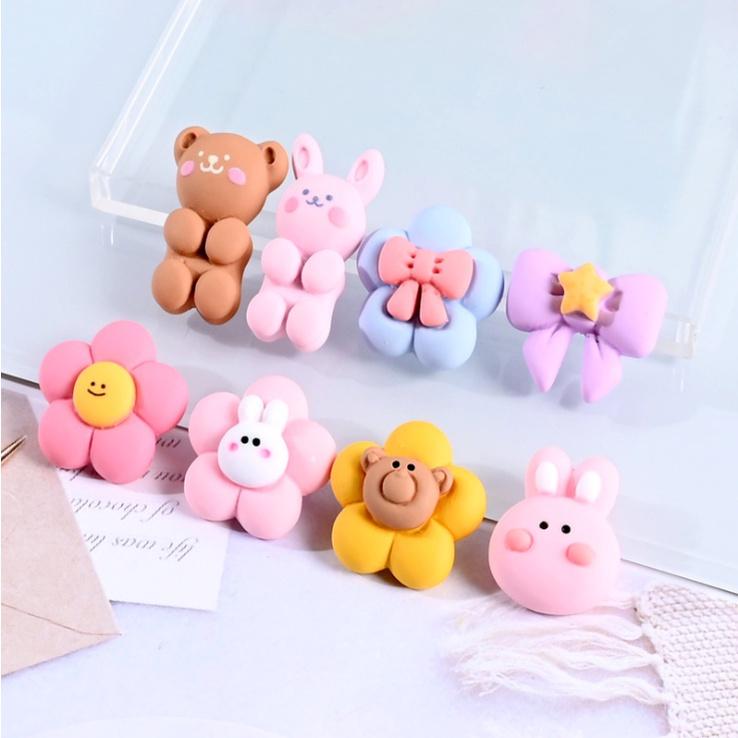 HN * Charm gấu nâu, thỏ trắng và hoa nhí cho các bạn trang trí kẹp tóc, ốp điện thoại, DIY