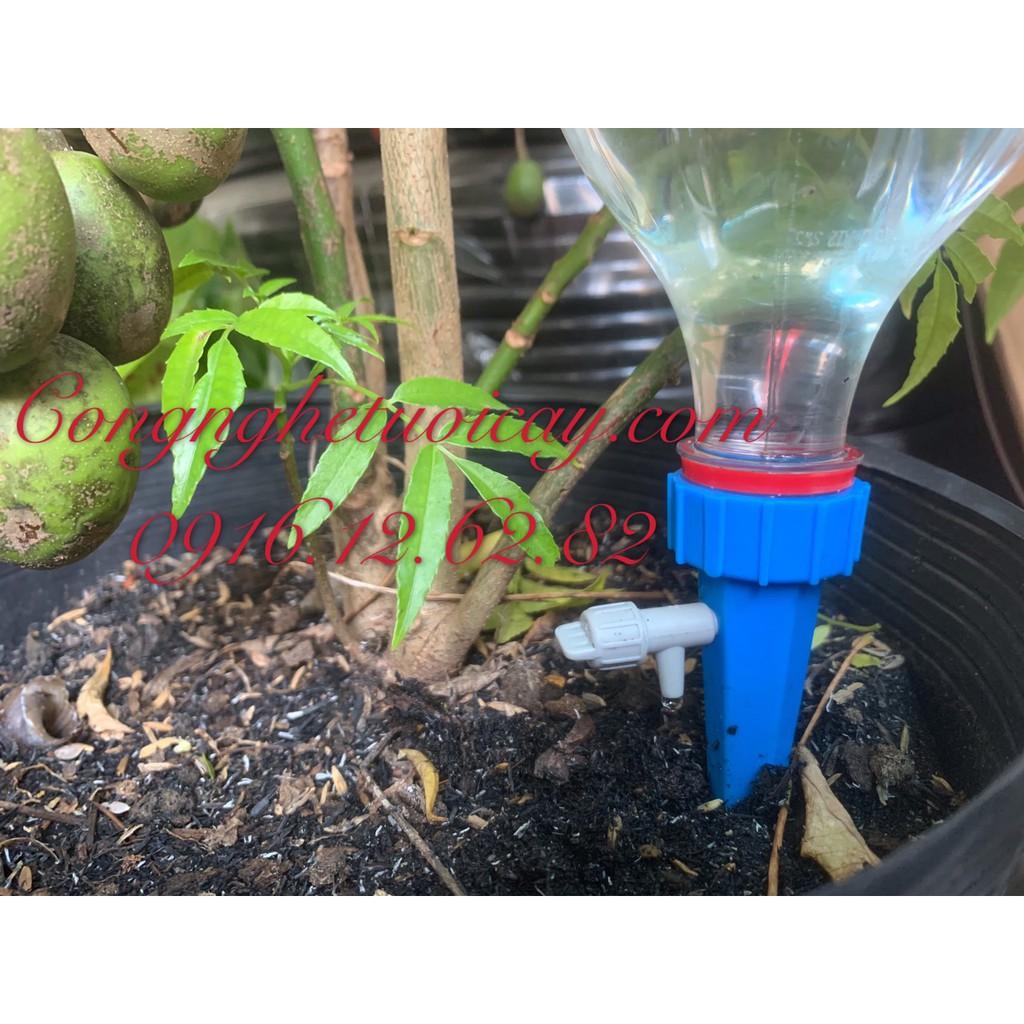 Hệ thống tưới nhỏ giọt tự động cho cây trồng phòng khách