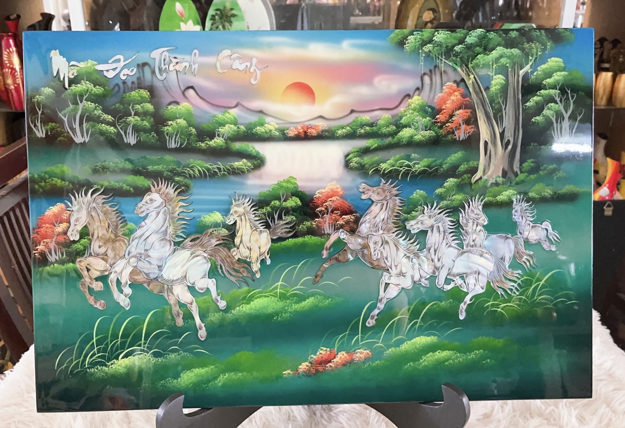 Tranh sơn mài mã đáo thành công cẩn ốc xà cừ cao cấp size 40x60 cm treo tường, trang trí