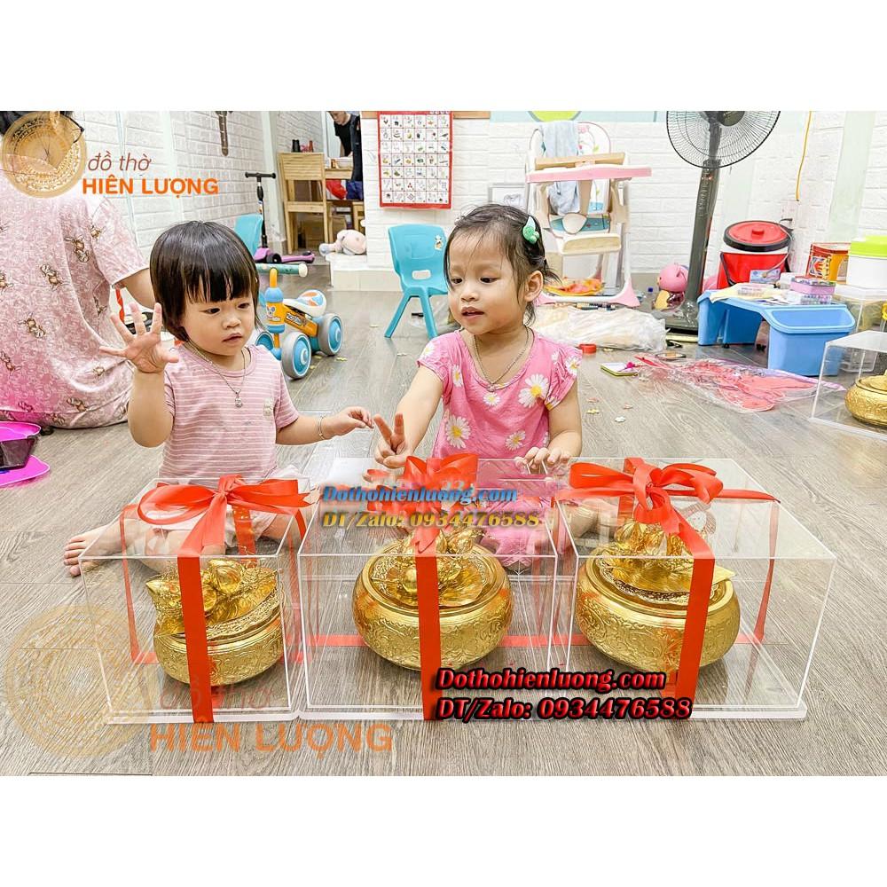 Bộ Trầu Cau Mạ Vàng 24K Gôm: 01 Cơi Trầu + 01 Bộ Cau 5 + Hộp Mica Cao Cấp - Quà Tặng Thờ Cúng Ý Nghĩa