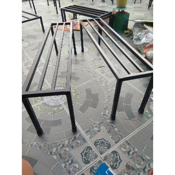 Kệ thép đặt chậu cây.Dài 80cm. Rộng 25cm. Cao 25cm. 4 chân. 2 nan phụ. hộp thép 2x2cm