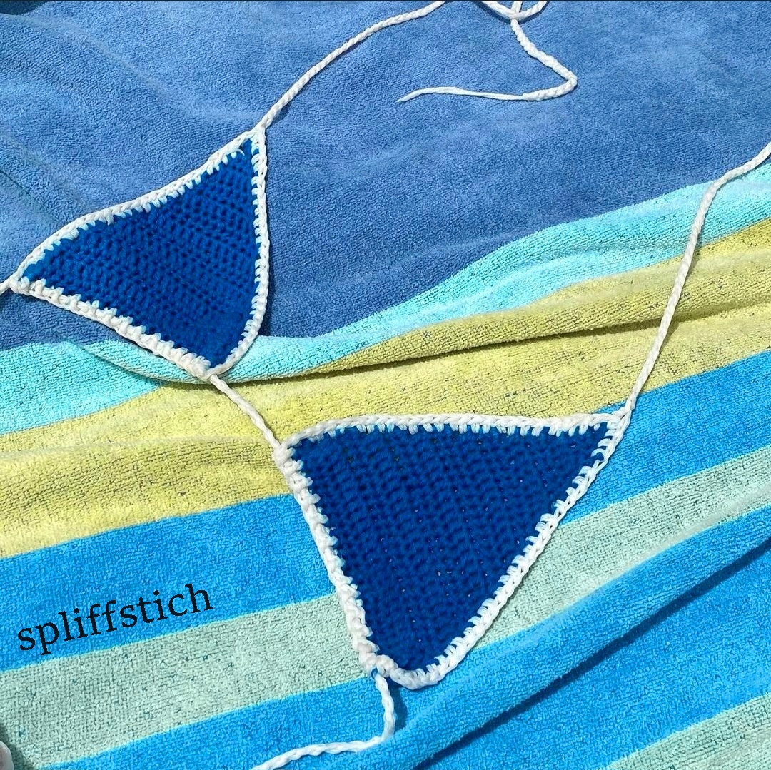 ÁO BIKINI BRA MẢNH TAM GIÁC XANH DƯƠNG TRƠN CỘT NHIỀU KIỂU ĐI BIỂN DÃ NGOẠI ĐI CHƠI