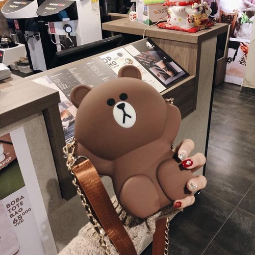 Túi đeo chéo thời trang nữ, túi hình gấu Brown silicon 2 dây siêu dễ thương