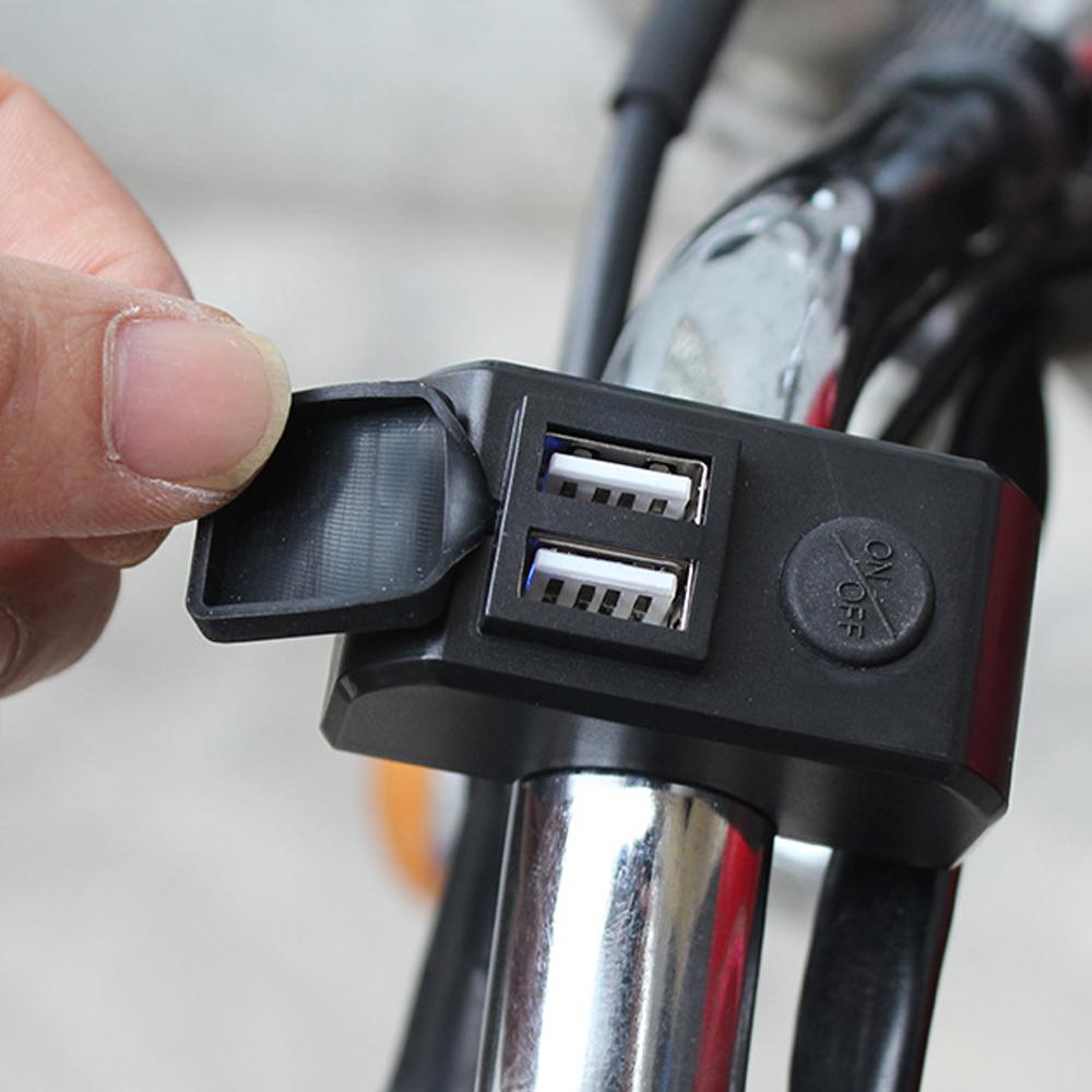 Bộ sạc tay cầm xe máy USB hai cổng USB 12V 12V đến 5V 3V