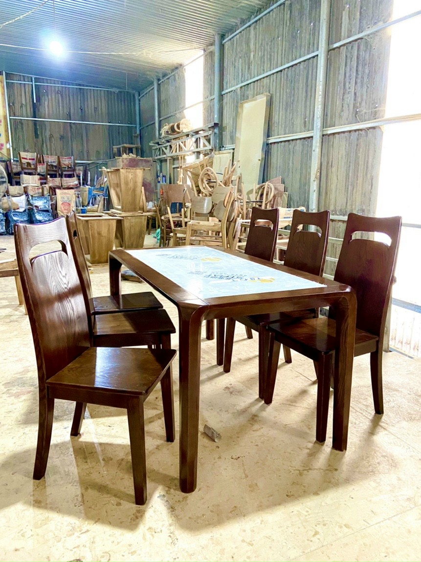 Bàn ghế ăn gỗ sồi cao cấp