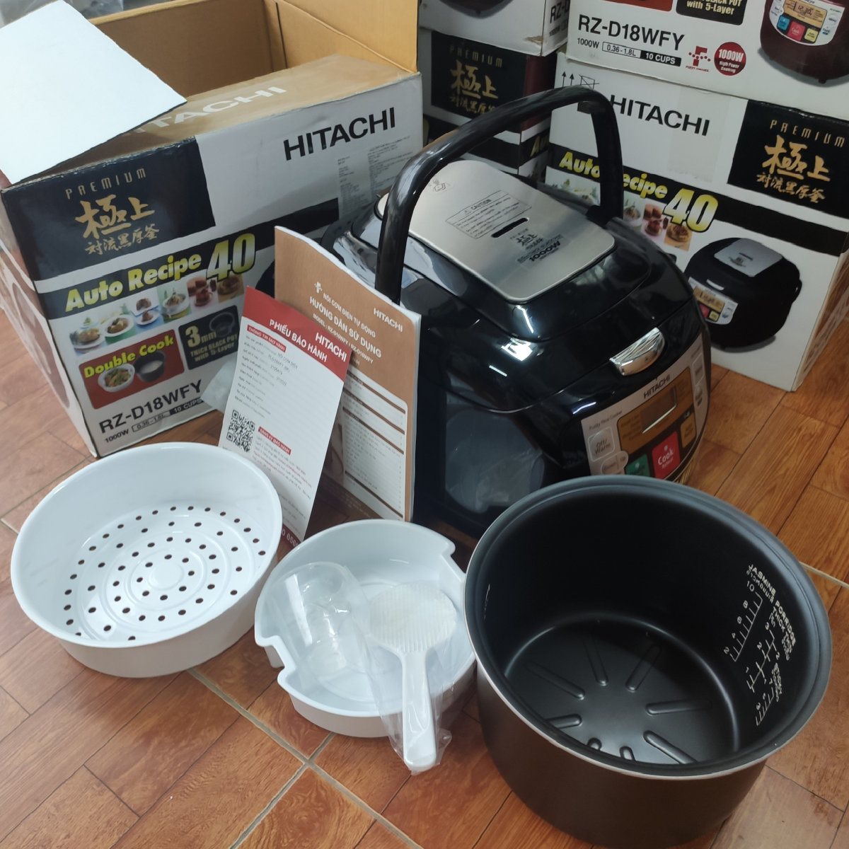 Nồi cơm điện tử 1.8 lít Hitachi RZ-D18WFY (BK) công nghệ Double Cook, sản xuất Thái Lan - Hàng chính hãng