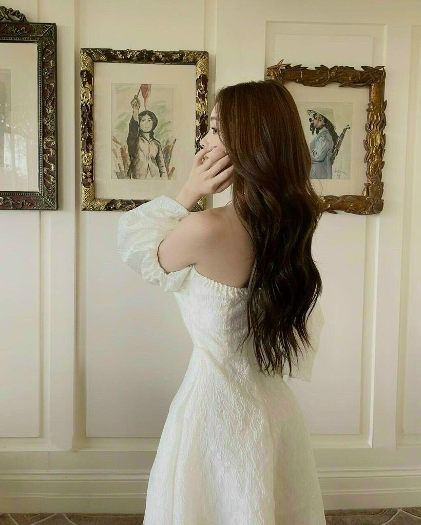 ĐẦM XÒE GẤM HOA TRỄ VAI TAY BÍ 14447