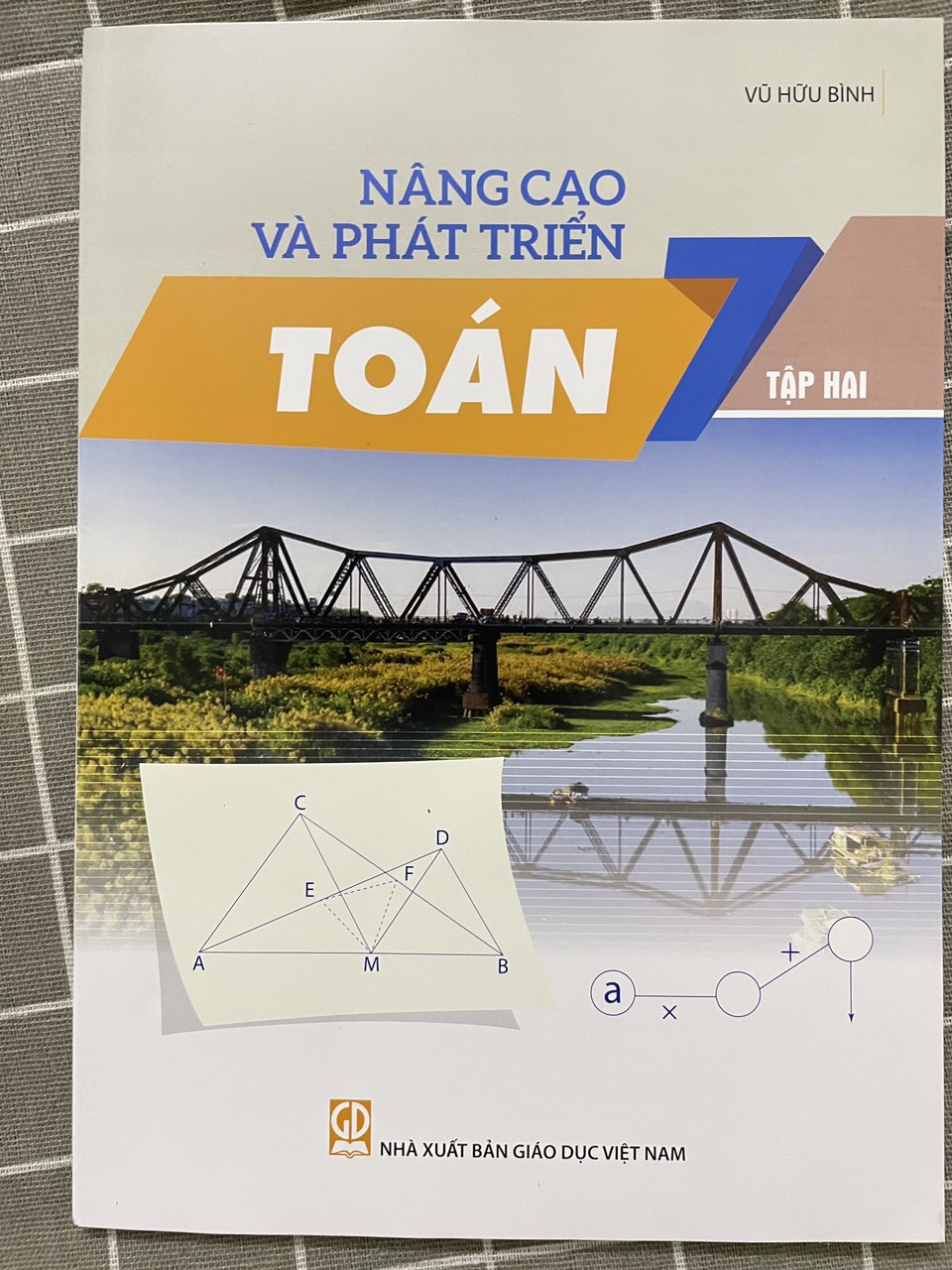 Sách Nâng cao và phát triển Toán 7 Tập 1 + Tập 2