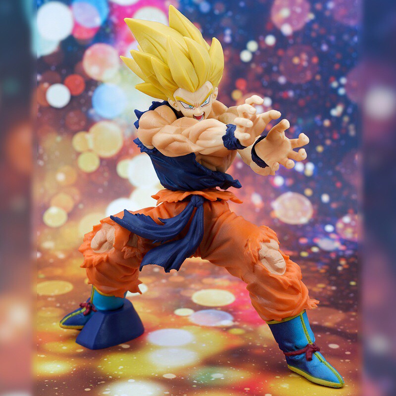 Mô hình Dragon Ball : Songoku bắn chưởng