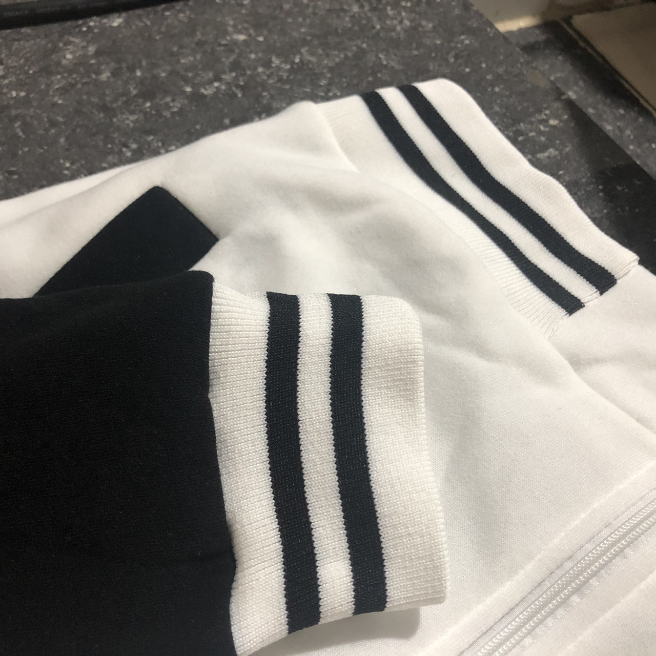 Áo Hoodie Free Fire Nỉ Màu Trắng In Hình Caroline