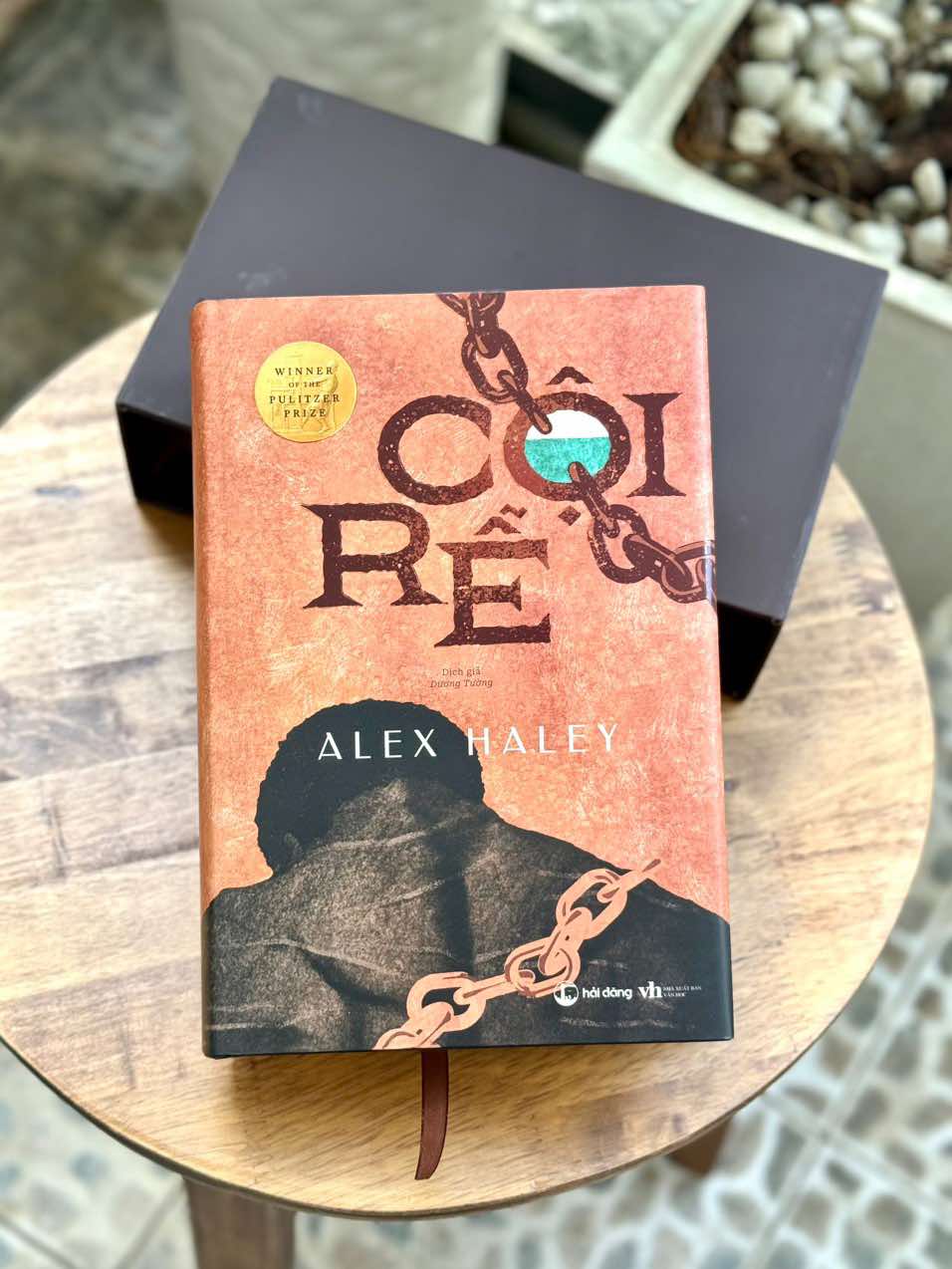 CỘI RỄ (ALEX HALEY - DỊCH GIẢ DƯƠNG TƯỜNG)