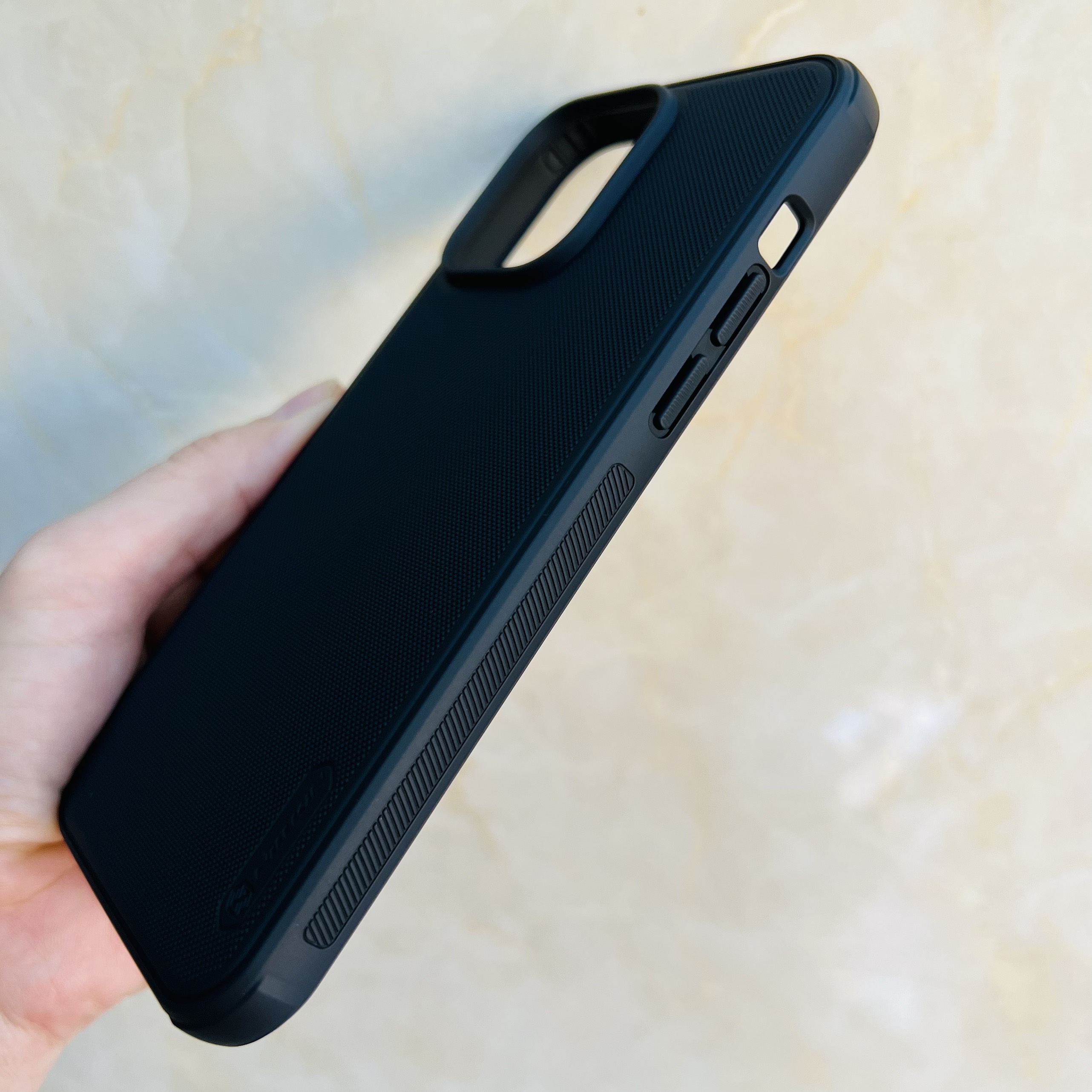 Ốp lưng Nillkin Frosted Shield iPhone 14 Pro Max - hàng chính hãng