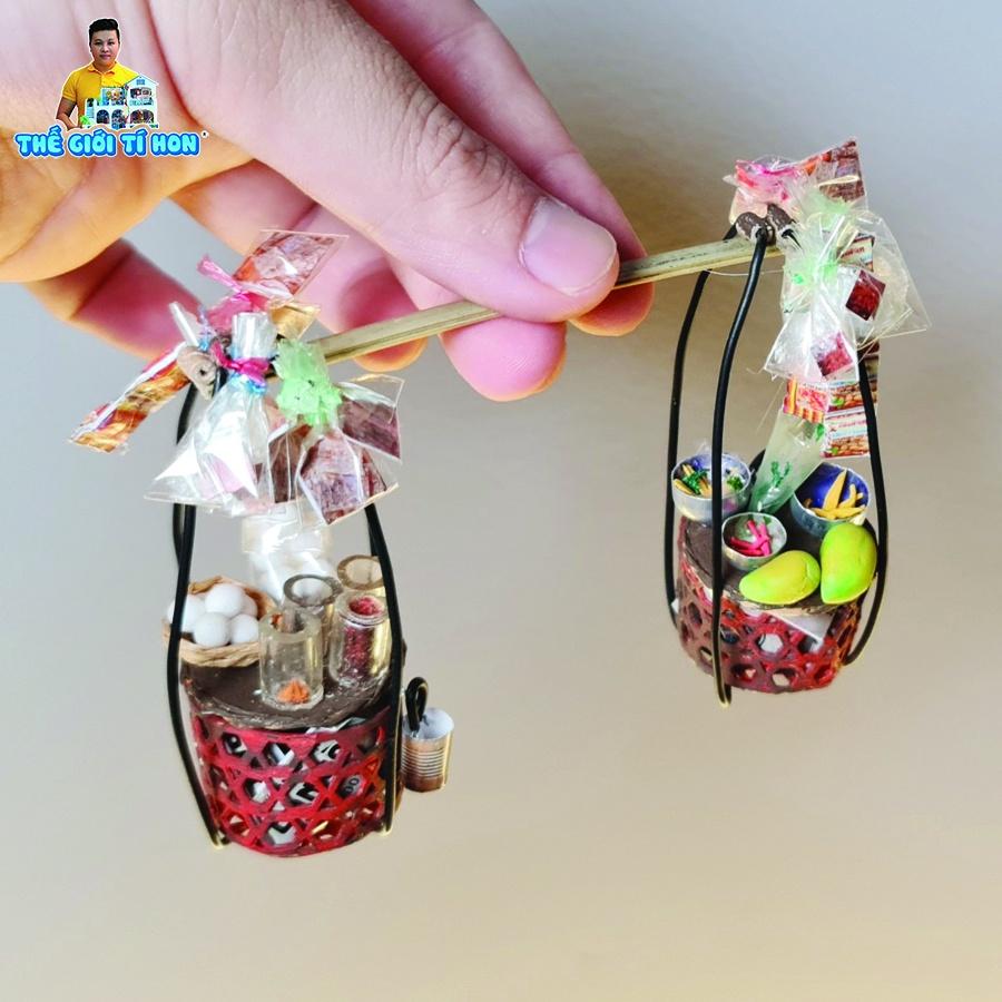 Mô Hình Xe Hàng Rong Sài Gòn Xưa Tí Hon - Thế Giới Tí Hon- GÁNH BÁNH TRÁNG TRỘN HR23