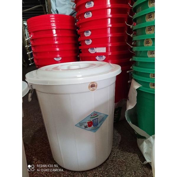 Thùng nhựa tròn màu trắng và màu vàng cao cấp