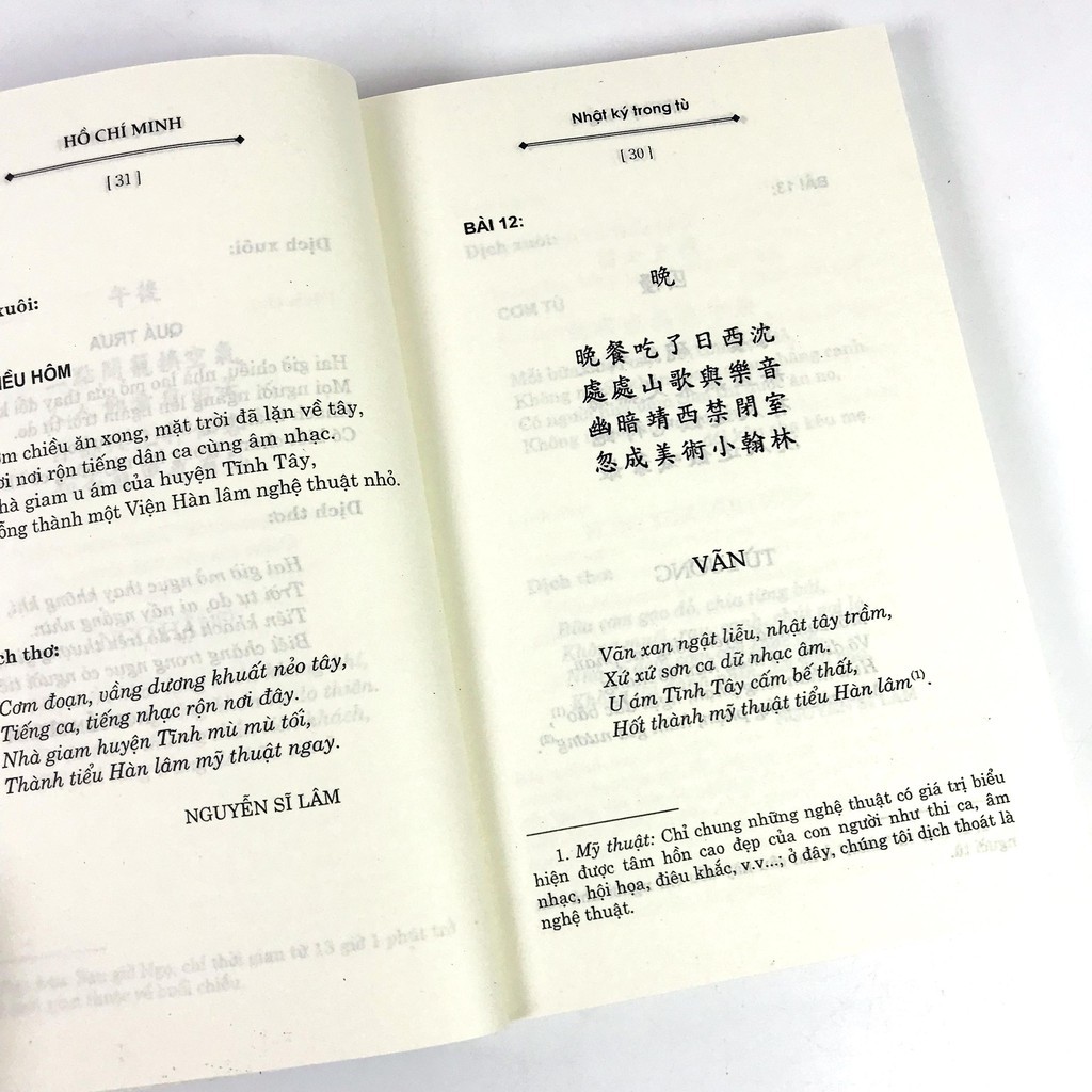 Sách- Nhật Ký Trong Tù - Hồ Chí Minh