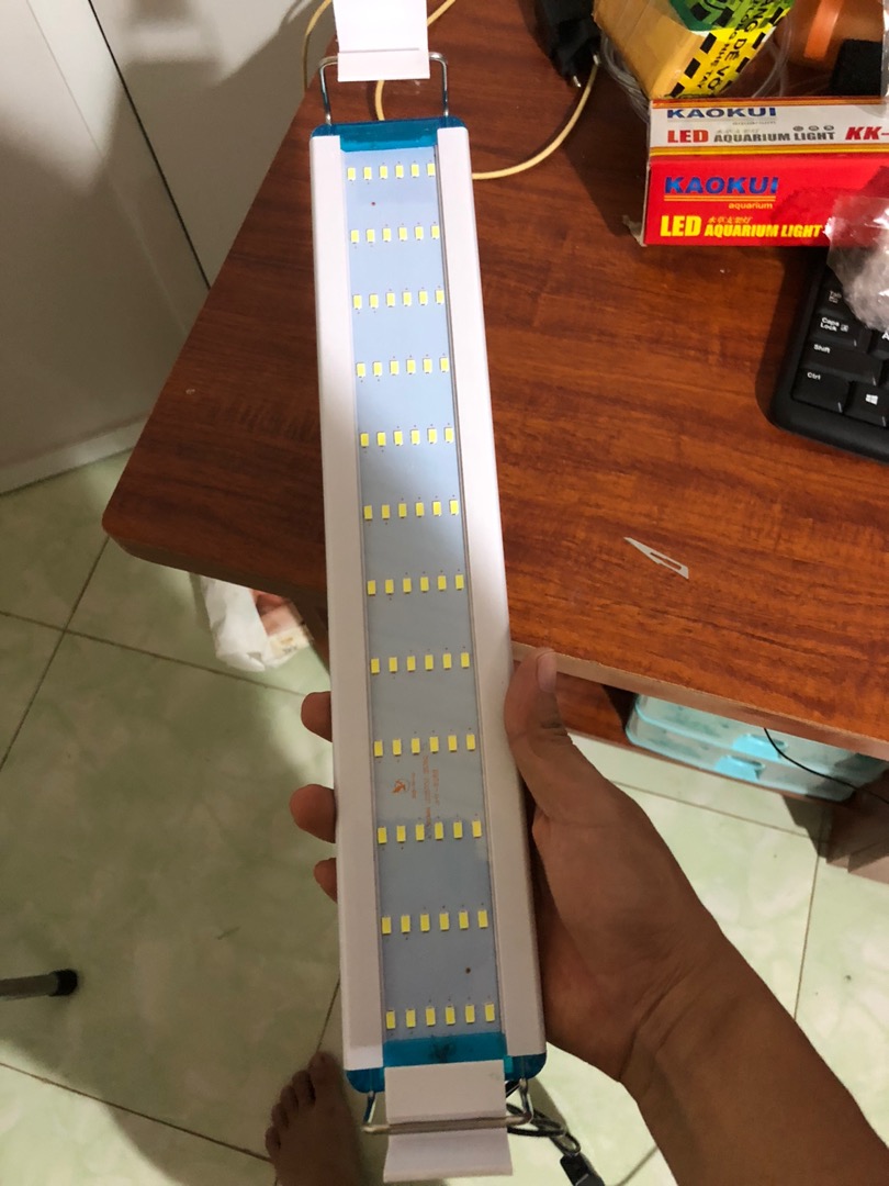 Đèn bể cá Kaokui 6 DÃY LED 20cm - 90cm cho hồ cá, hồ thủy sinh từ 20 đến 90cm