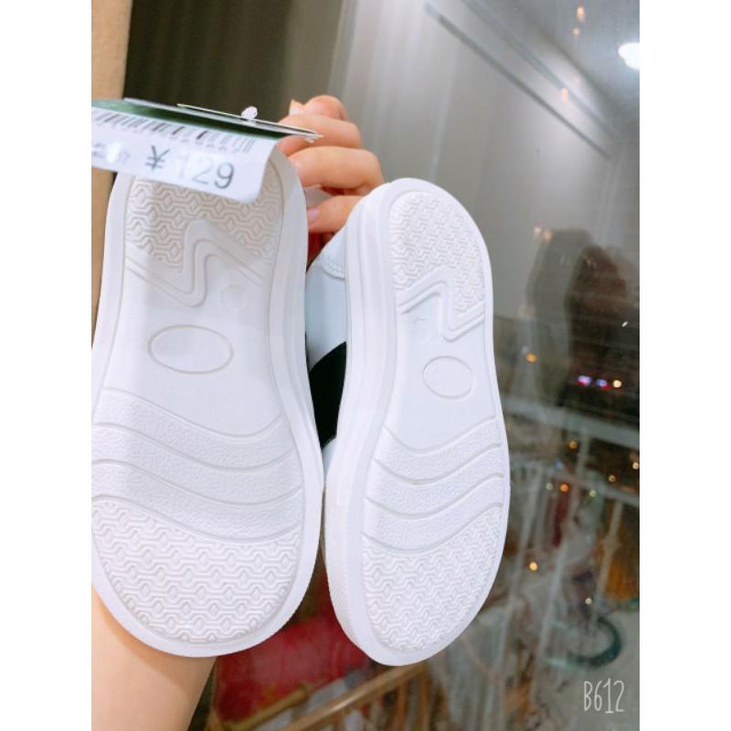 GIÀY MICKEY DƯ XỊN CHO BÉ TRAI VÀ BÉ GÁI