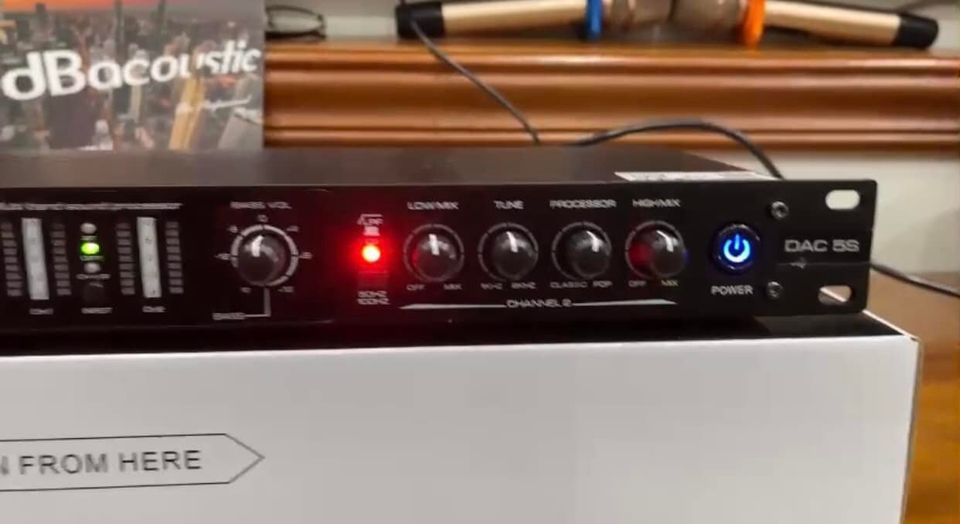 Máy nâng tiếng DB Acoustic DAC 5S - Hàng Chính Hãng