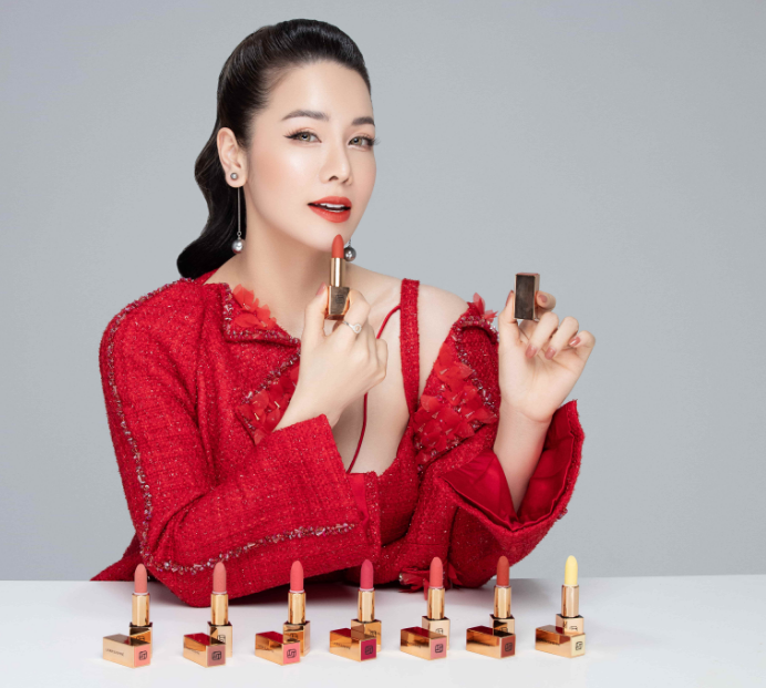 Son dưỡng môi mềm mịn Hàn Quốc - Golden Velvet Lipbalm - Laura Sunshine Nhật Kim Anh