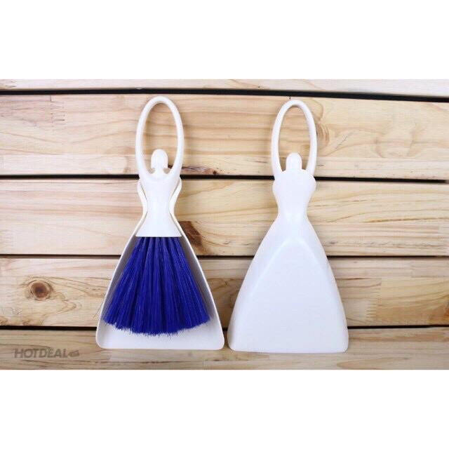 Bộ dụng cụ chổi quét và hót rác mini dùng vệ sinh bàn thờ, máy tính... tiện lợi