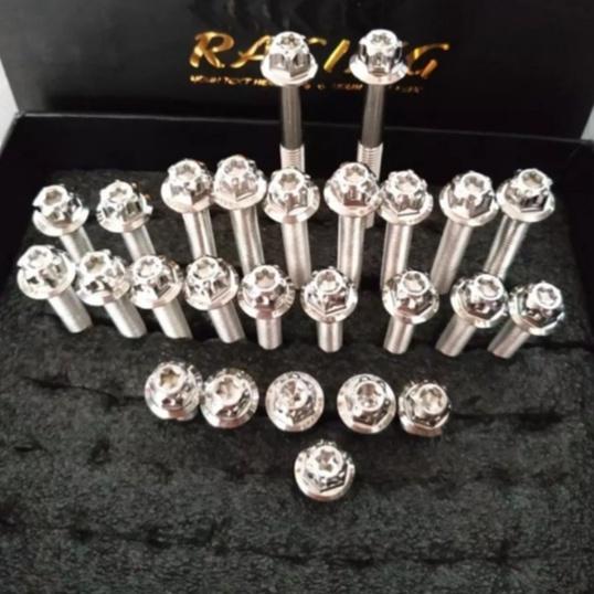 Ốc lốc máy cho xe Raider Fi