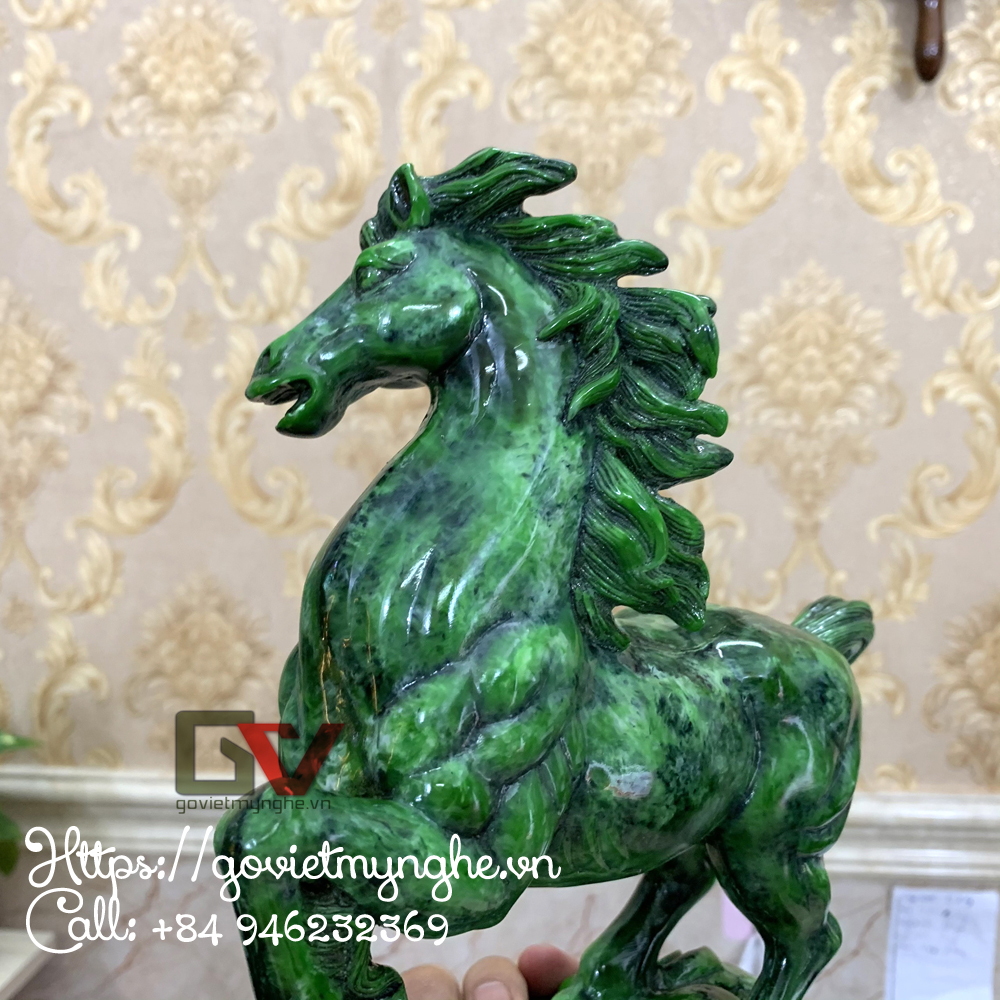 Tượng Đá Trang Trí Con Ngựa Phong Thủy - Cao 24cm - Màu Xanh Ngọc Bích