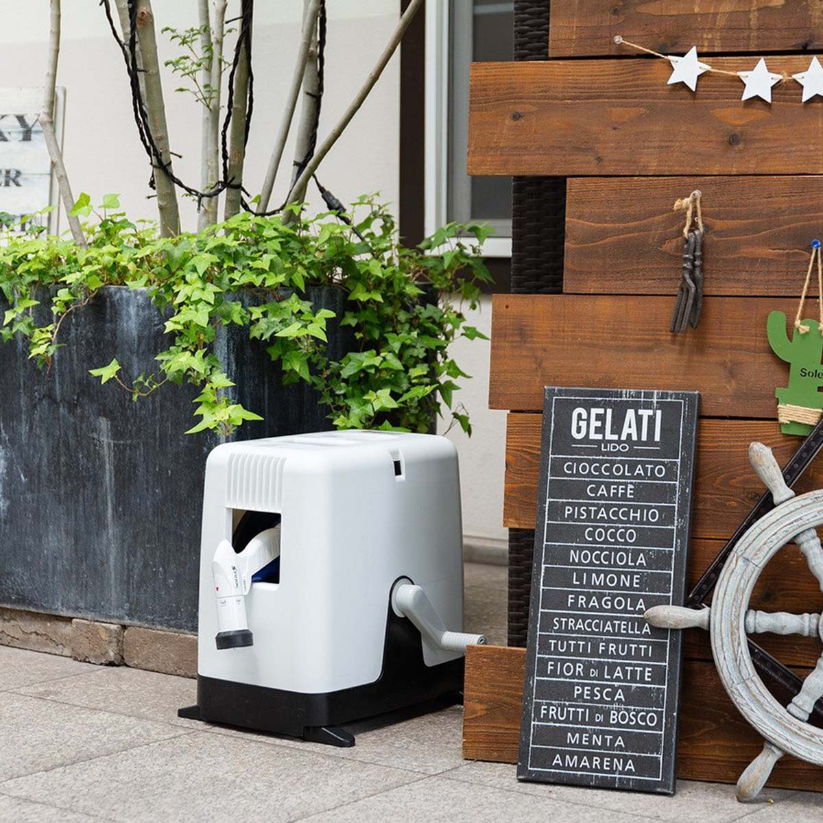 Bộ vòi tưới cây 20m Takagi RC220TNB