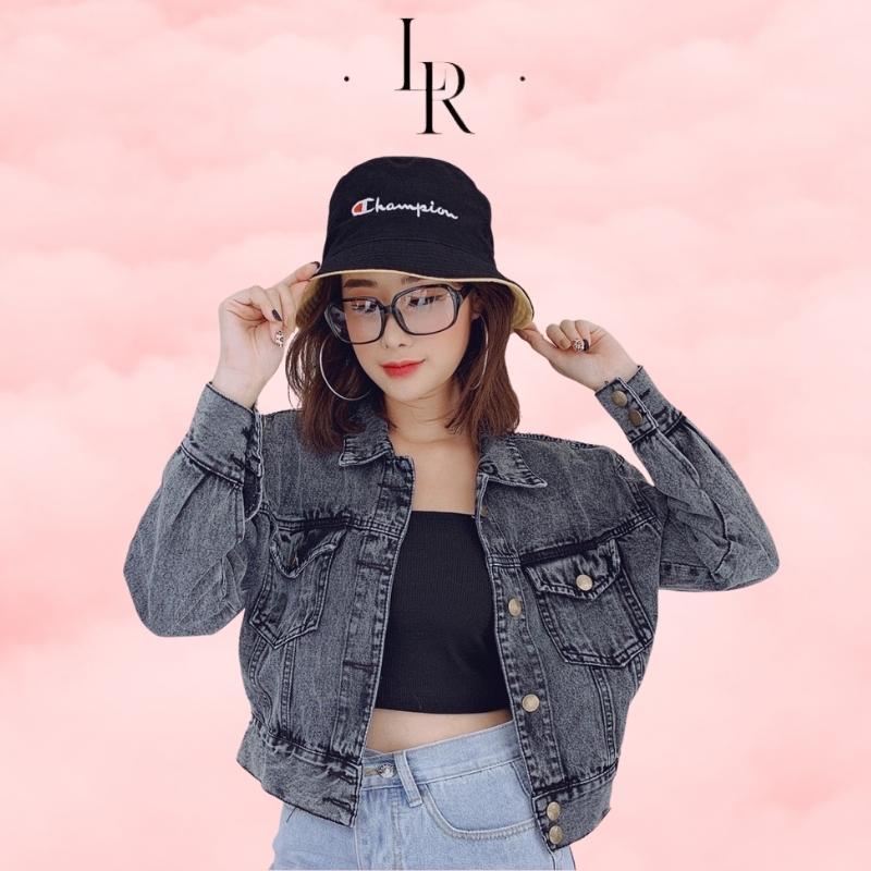 Áo khoác jean nữ kiểu chéo sau, áo khoác bò form lửng croptop chất vải denim dày dặn, cao cấp cực đẹp - Lari jean