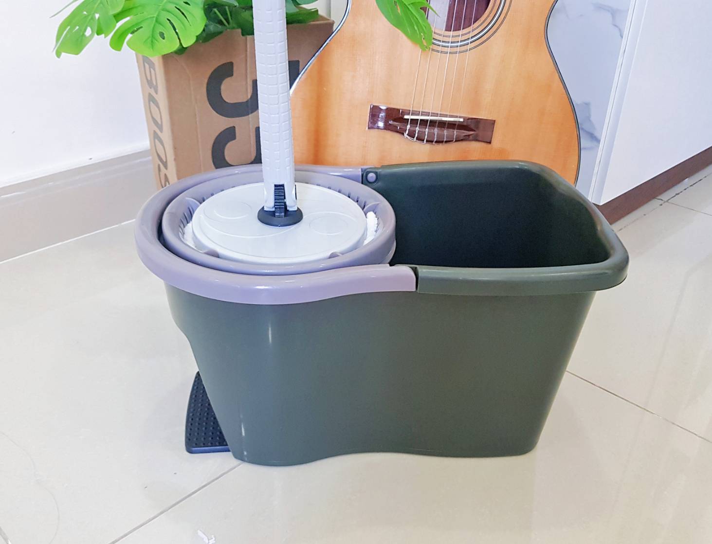 Bộ lau nhà nhấn tay 360 JPC Tornado Mop ( 1 vải lau )