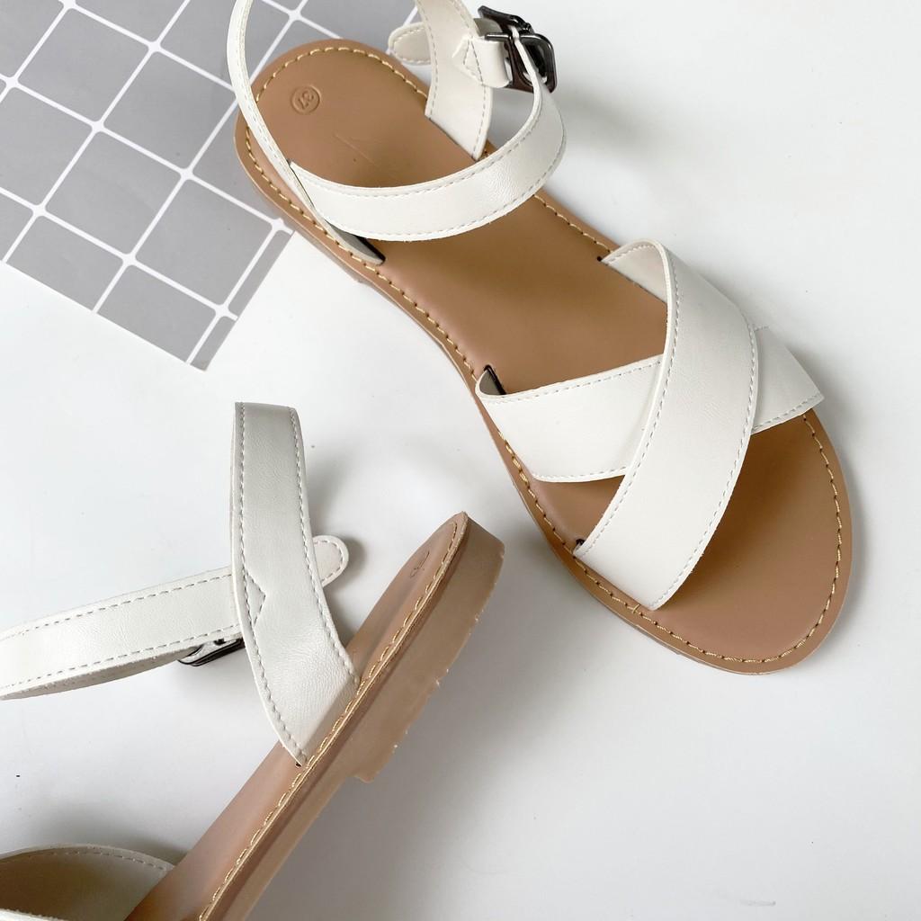 Sandal nữ đế bệt cao 1cm đi học mũi tròn quai hậu chéo có Bigsize HISHOO S037