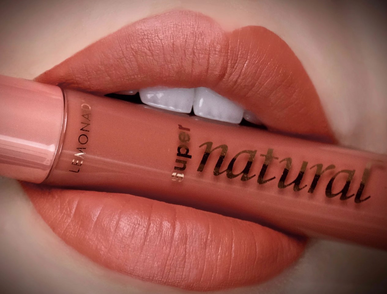 Son Kem Lì, Bền Màu, Nhẹ Môi Lemonade Supernatural Matte Lipcream