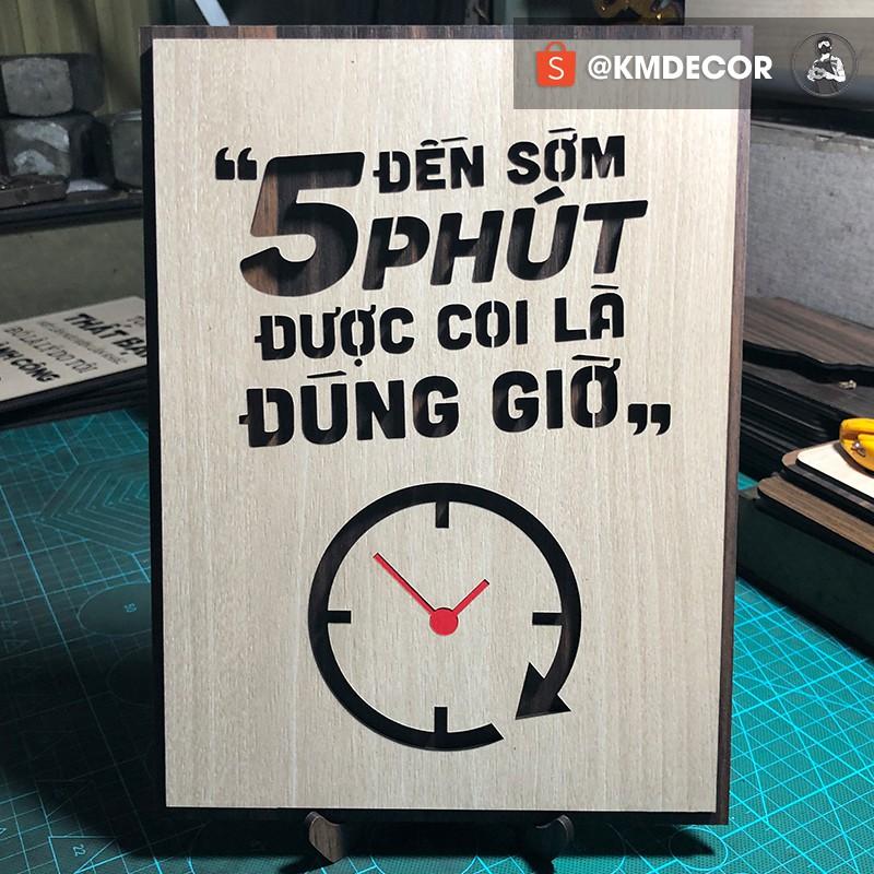 Tranh gỗ động lực TBIG - đến sớm 5 phút được coi là đúng giờ