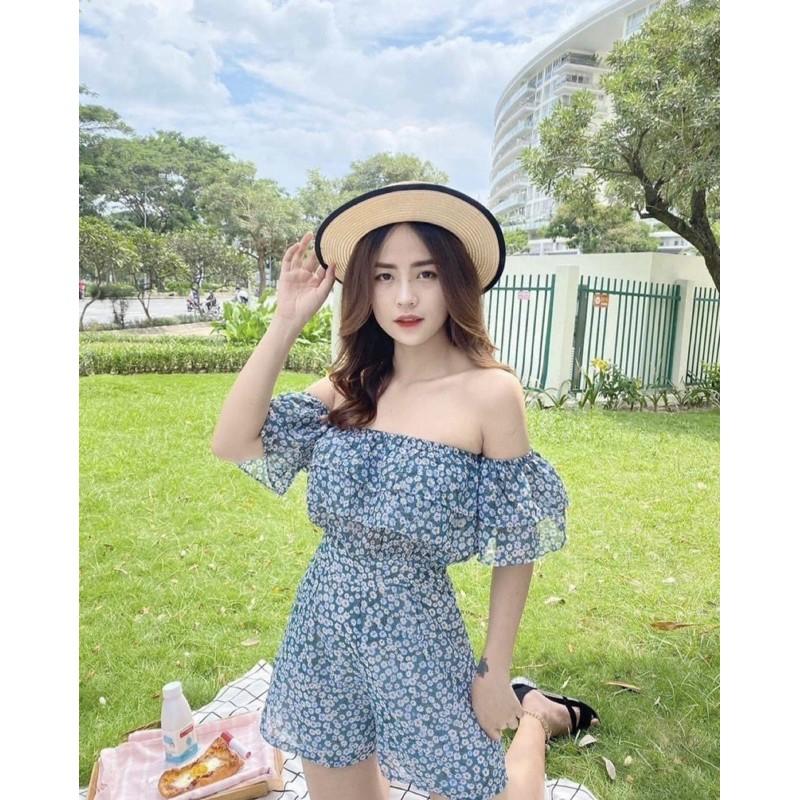 Jum trễ vai hoa cúc mút ngực