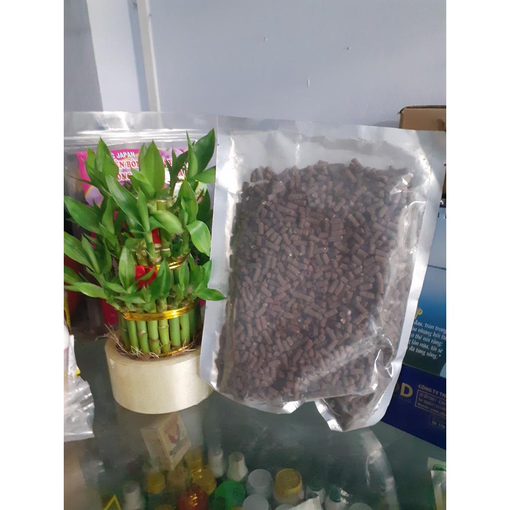 Phân hữu cơ cho rau hữu cơ .