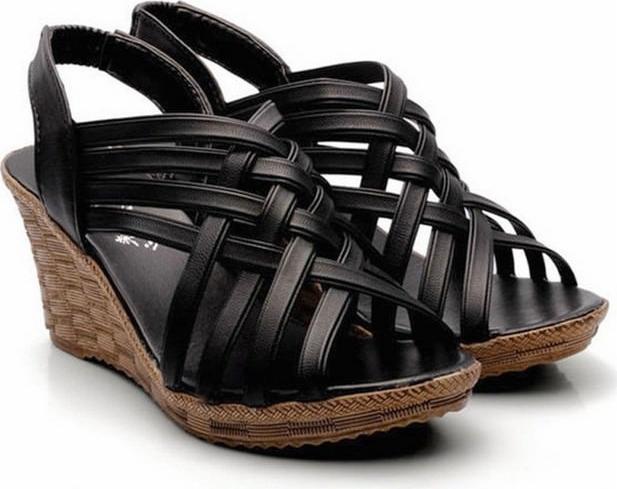 Giày Sandal Nữ Đế Xuồng Rọ C63