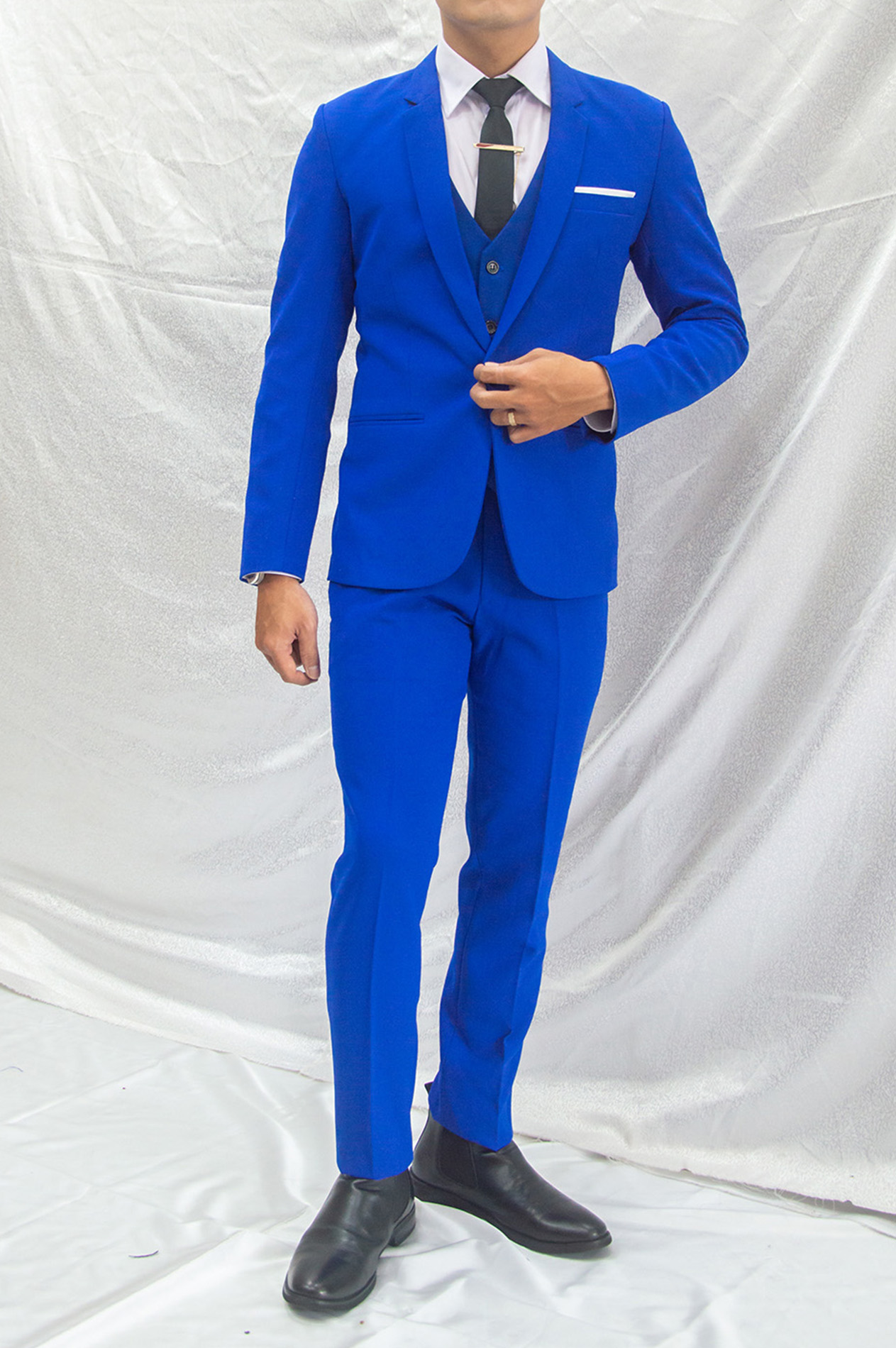 Bộ vest nam 1 nút và gile ôm body màu xanh coban chất liệu co dãn , thoáng mát tặng kèm combo phụ kiện
